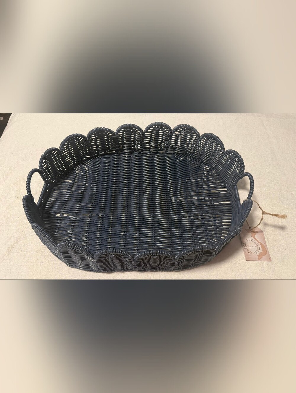 NWT MADE IN VIETNAN Woven Scalloped Edge Serving Tray - Navy  Sz 14w 4H 19 L
